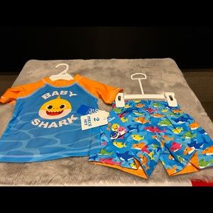 NWT. Nickelodeon Baby Shark Rash Guard Set
